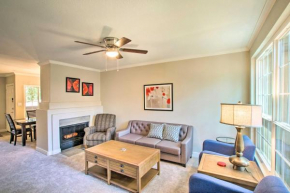 Condo in Heart of Scottsdale with Pool, Balcony